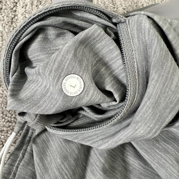 Lululemon Men’s Pace Breaker Short 9” Size L - Picture 2 of 3